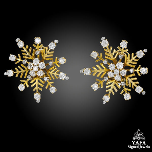 VAN CLEEF & ARPELS Diamond Snowflakes Earrings