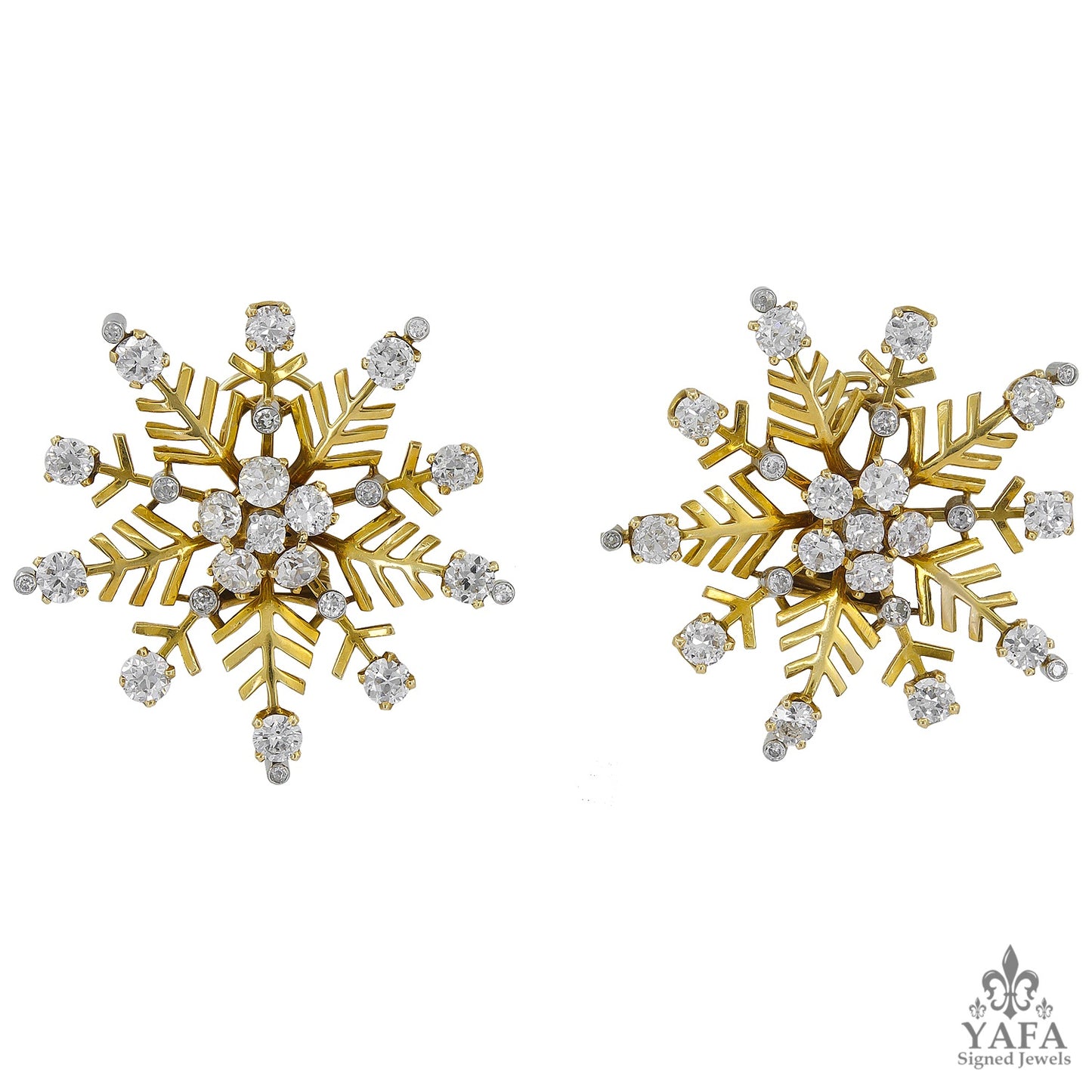 VAN CLEEF & ARPELS Diamond Snowflakes Earrings