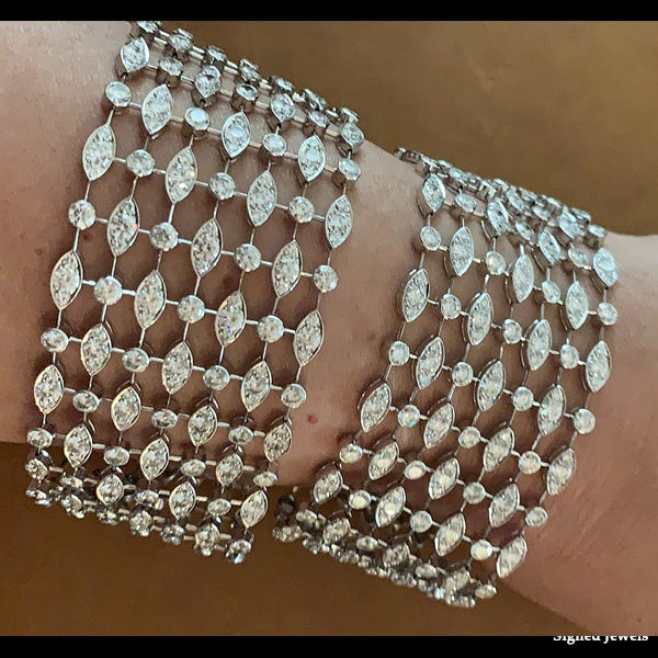 CARTIER Two Pieces Diamond Gold Bracelets