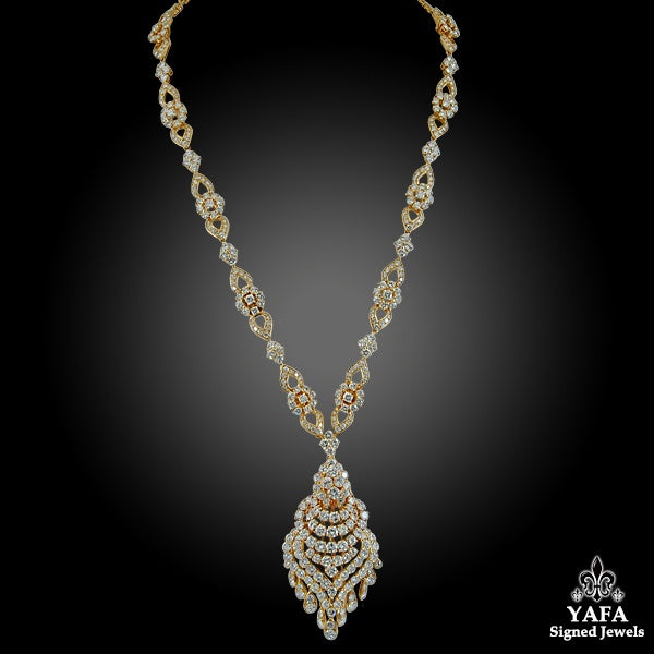 VAN CLEEF & ARPELS Diamond Tassel Gold Necklace/Bracelet