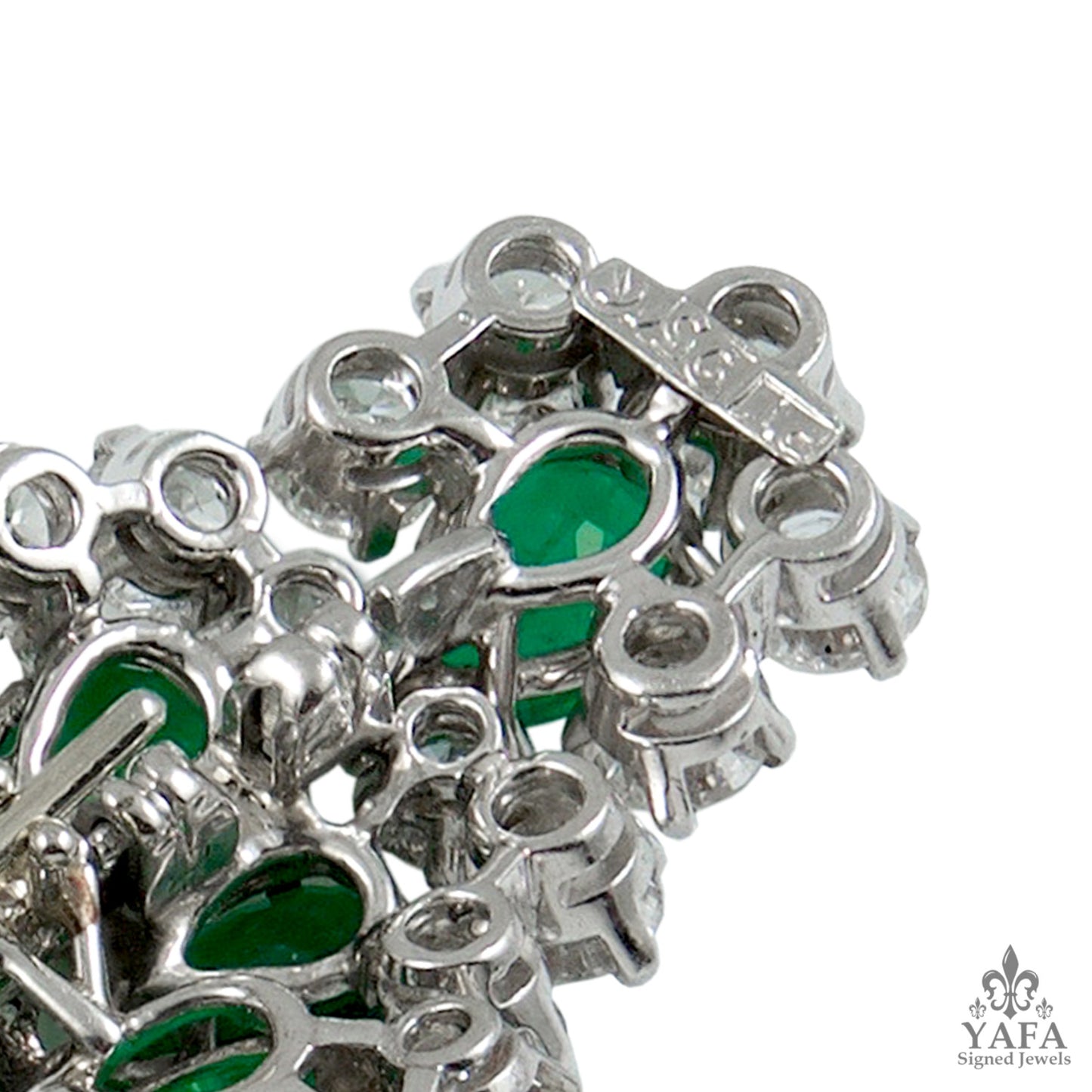 HARRY WINSTON Emerald Diamond Chandelier Earrings