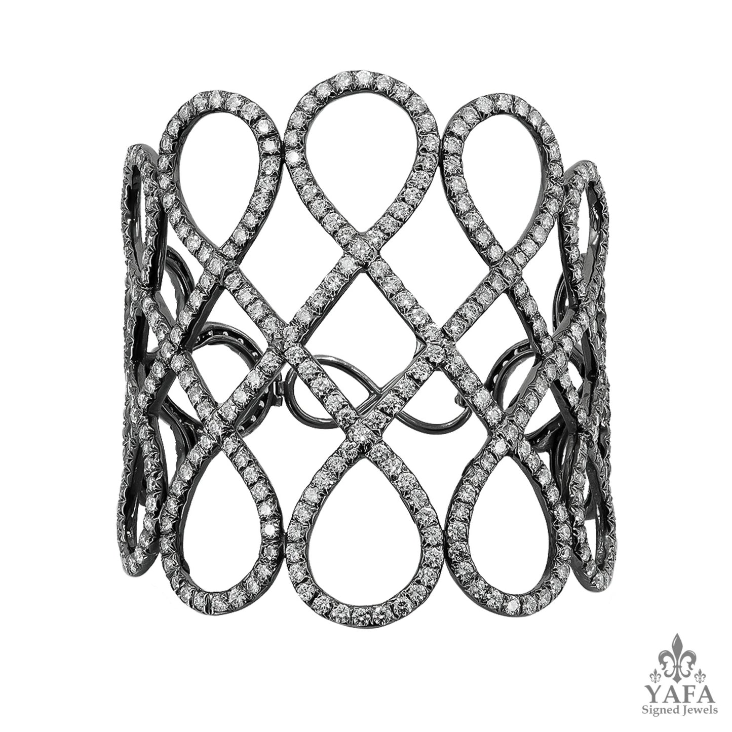 Diamond Wide Swirl Motif Gold Bracelet