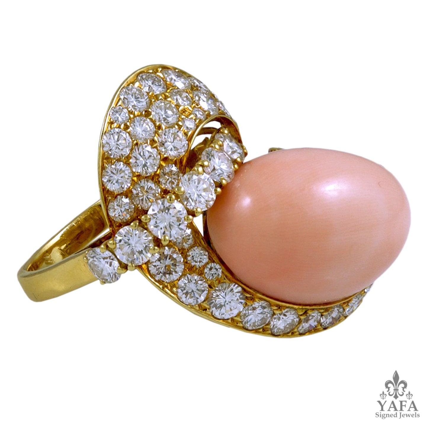 M.GERARD Angel Skin Coral Diamond Ring