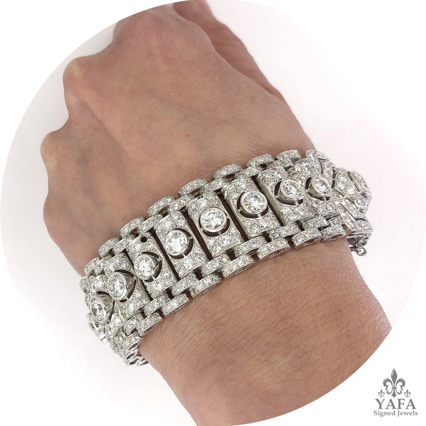35 Carats Diamond Platinum Bracelet