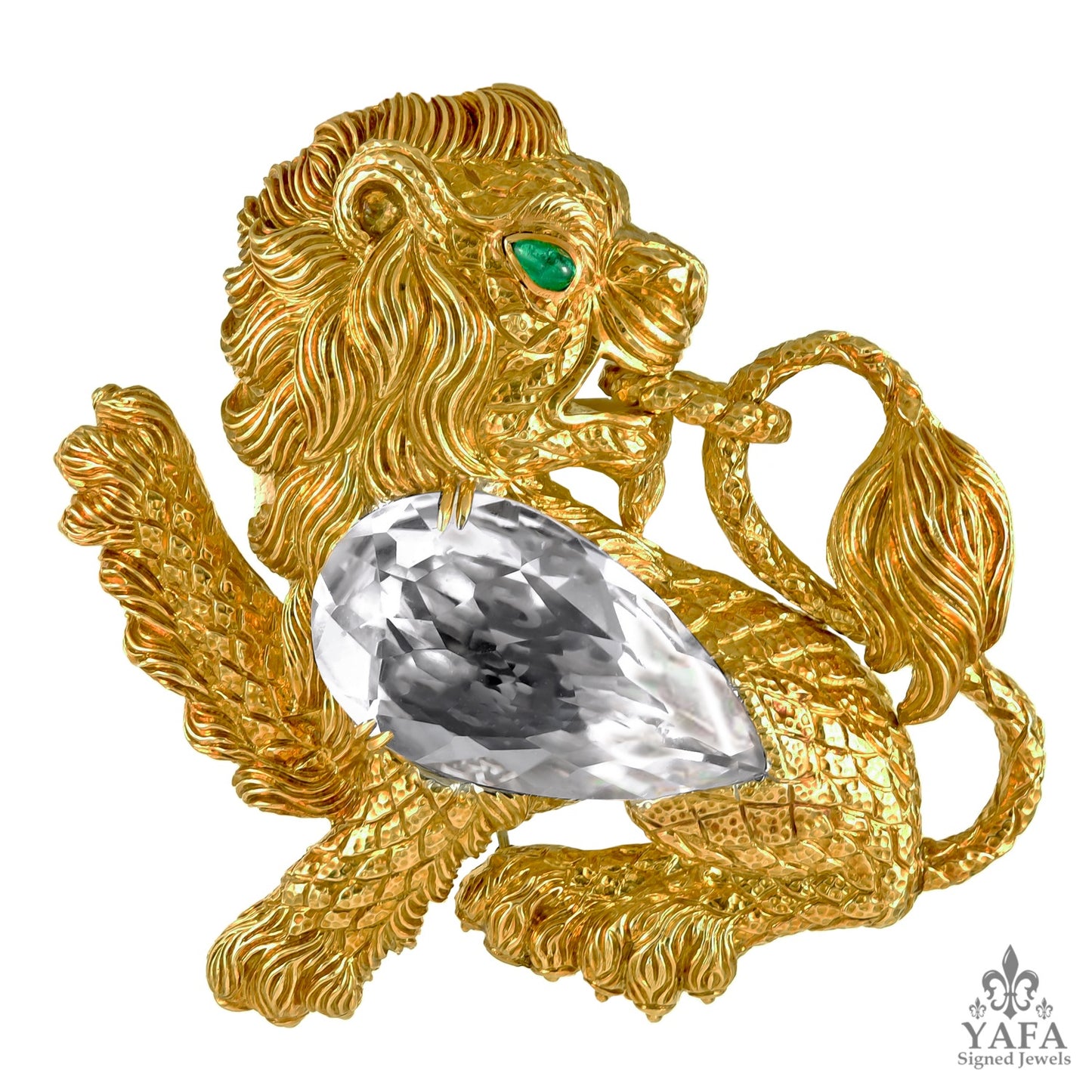 DAVID WEBB Kingdom Lion Rock Crystal Emerald Brooch