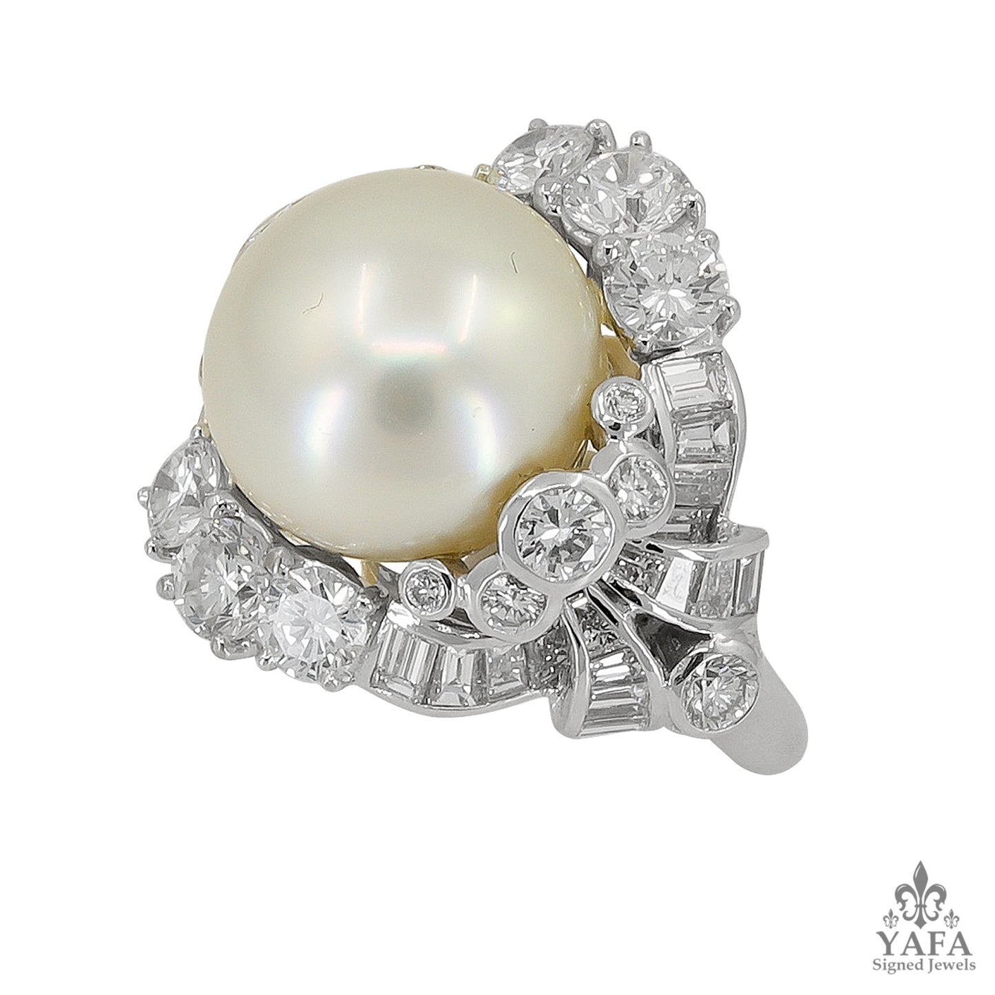 MOUAWAD Diamond Pearl Necklace Parure Suite