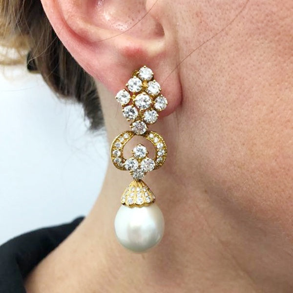 Rocaille-Style Pearl Diamond Fringe Necklace Earrings Suite