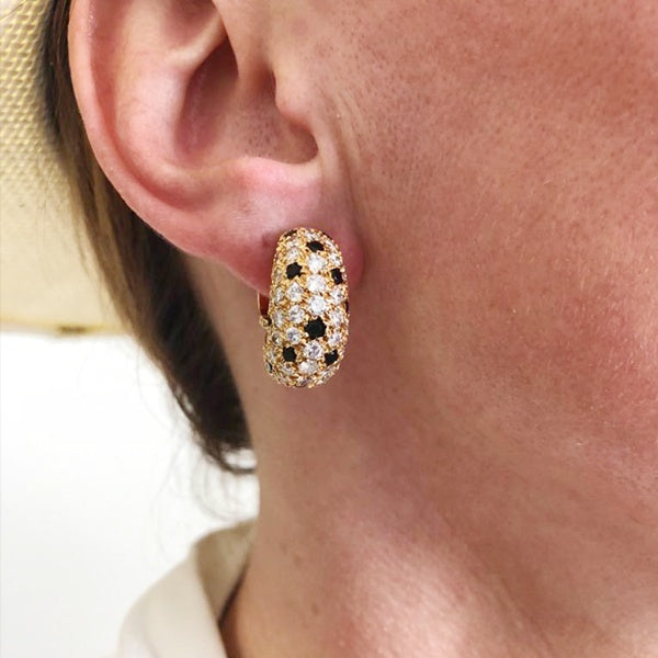 VAN CLEEF & ARPELS Pelouse Diamond Onyx Bombe Earrings