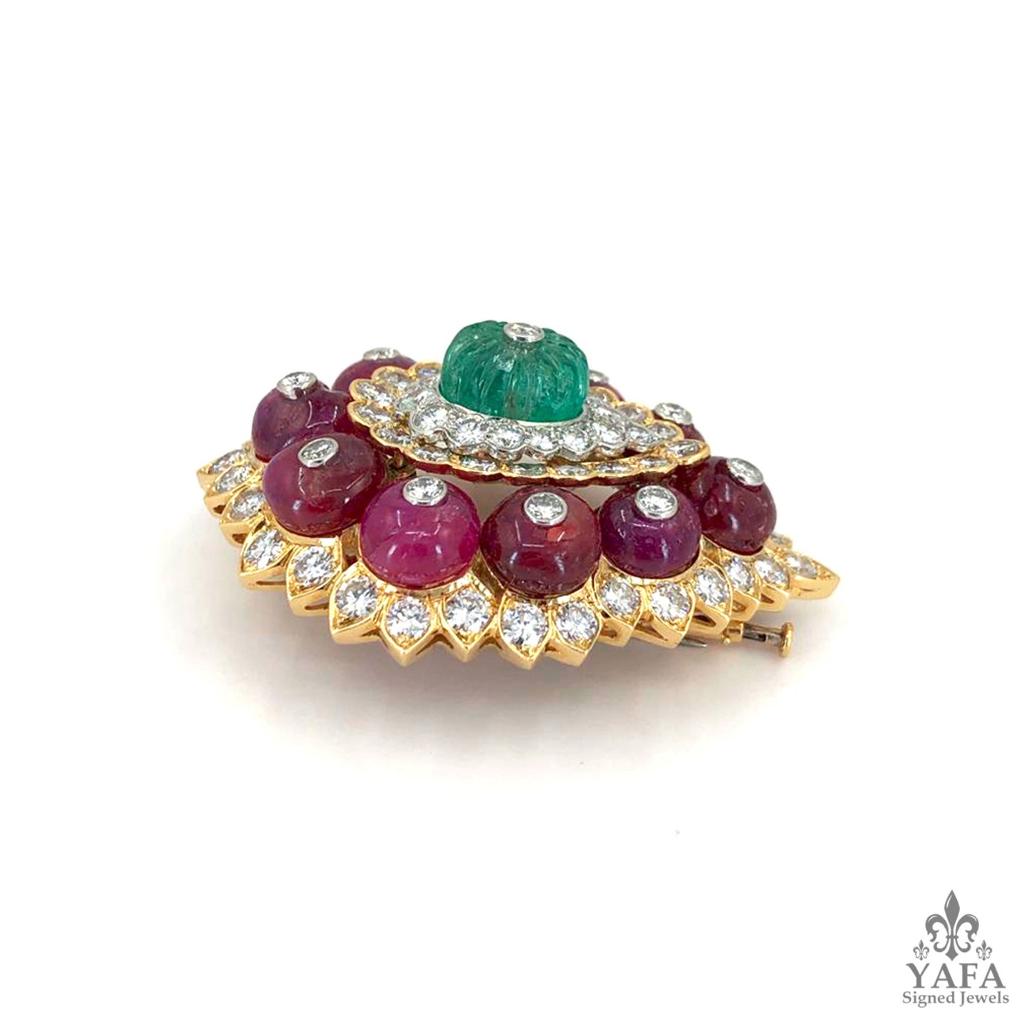 DAVID WEBB Diamond, Carved Emerald,Ruby Brooch