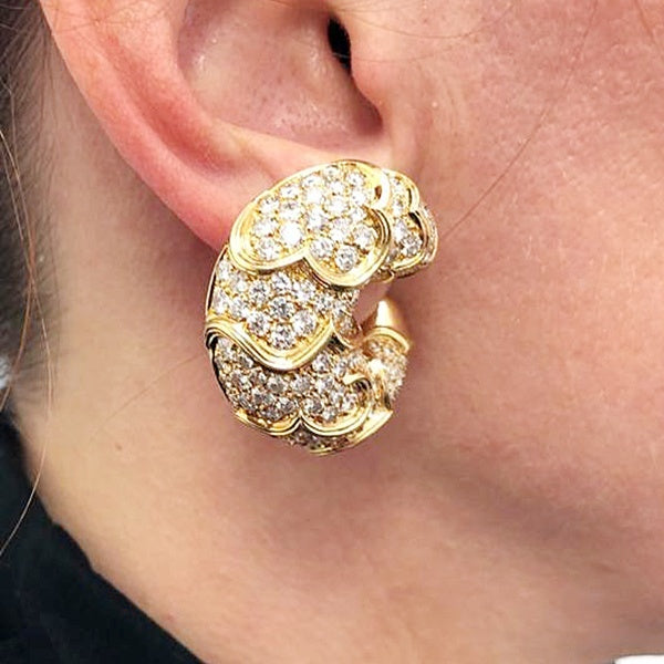 MARINA B Onda Crescent Diamond Earrings