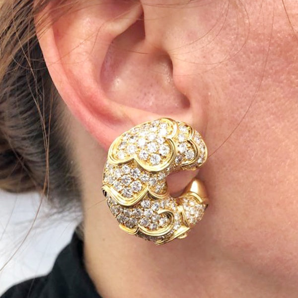 MARINA B Onda Crescent Diamond Earrings