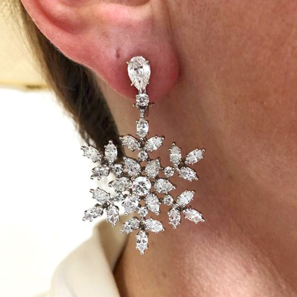 HARRY WINSTON Diamond Snowflake Drop Earrings