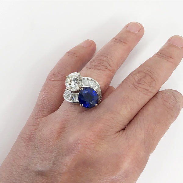 18k White Gold Diamond,Sapphire Ring