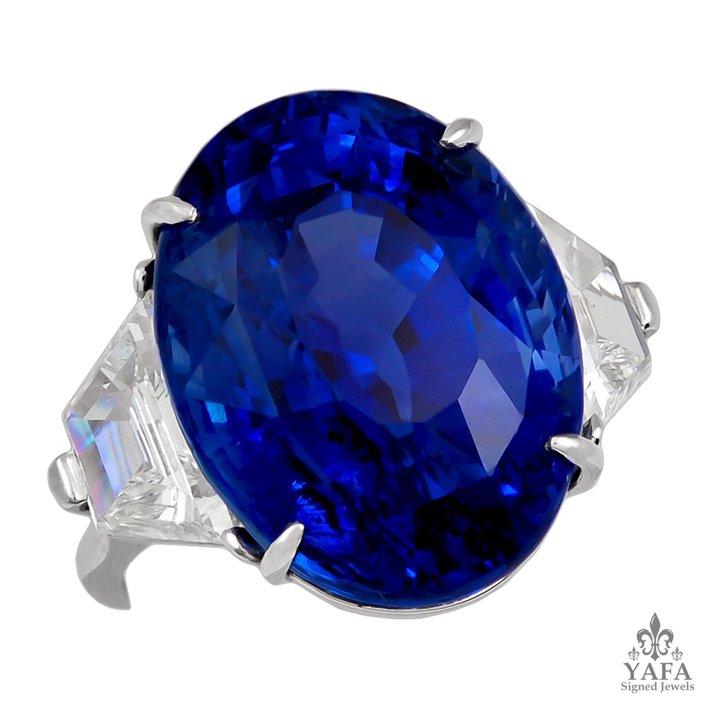 PIRANESI Platinum Oval Sapphire, Diamond Ring