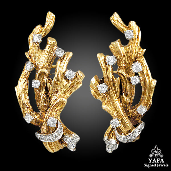 DAVID WEBB Yellow Gold and Diamond Suite
