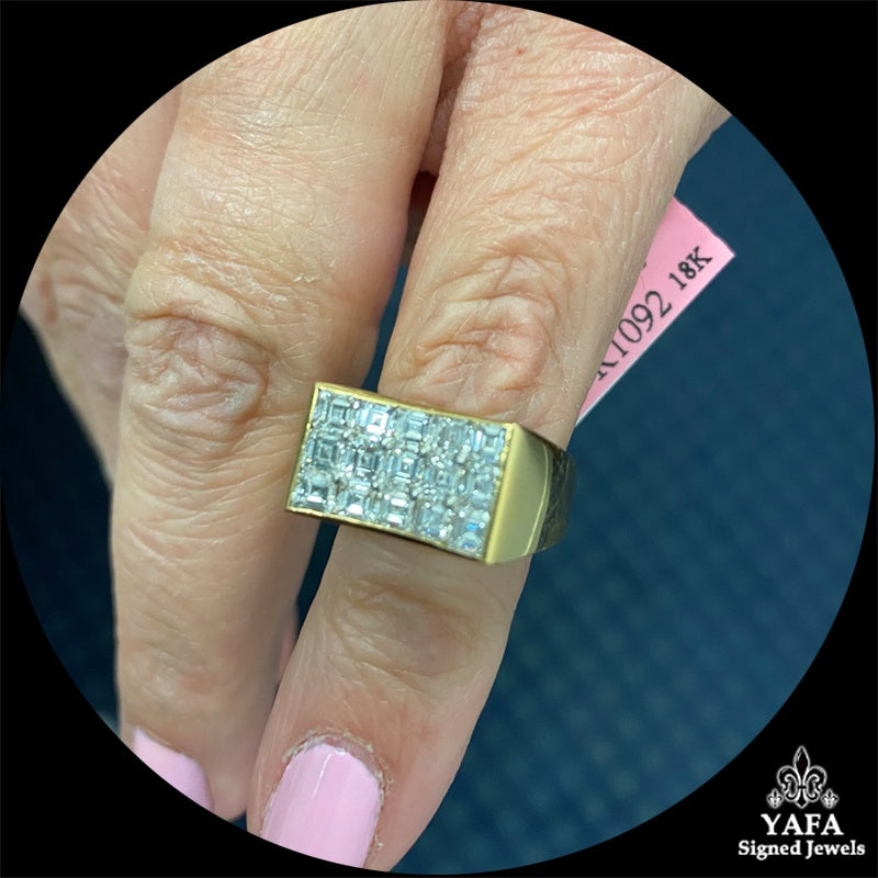 TIFFANY & Co. Diamond Ring