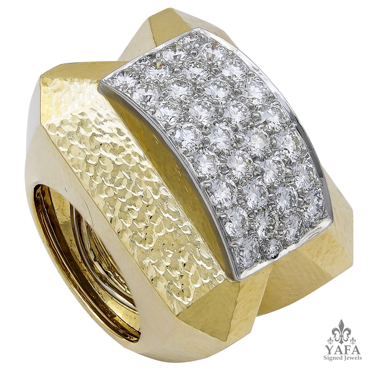 DAVID WEBB Hammered Diamond Ring