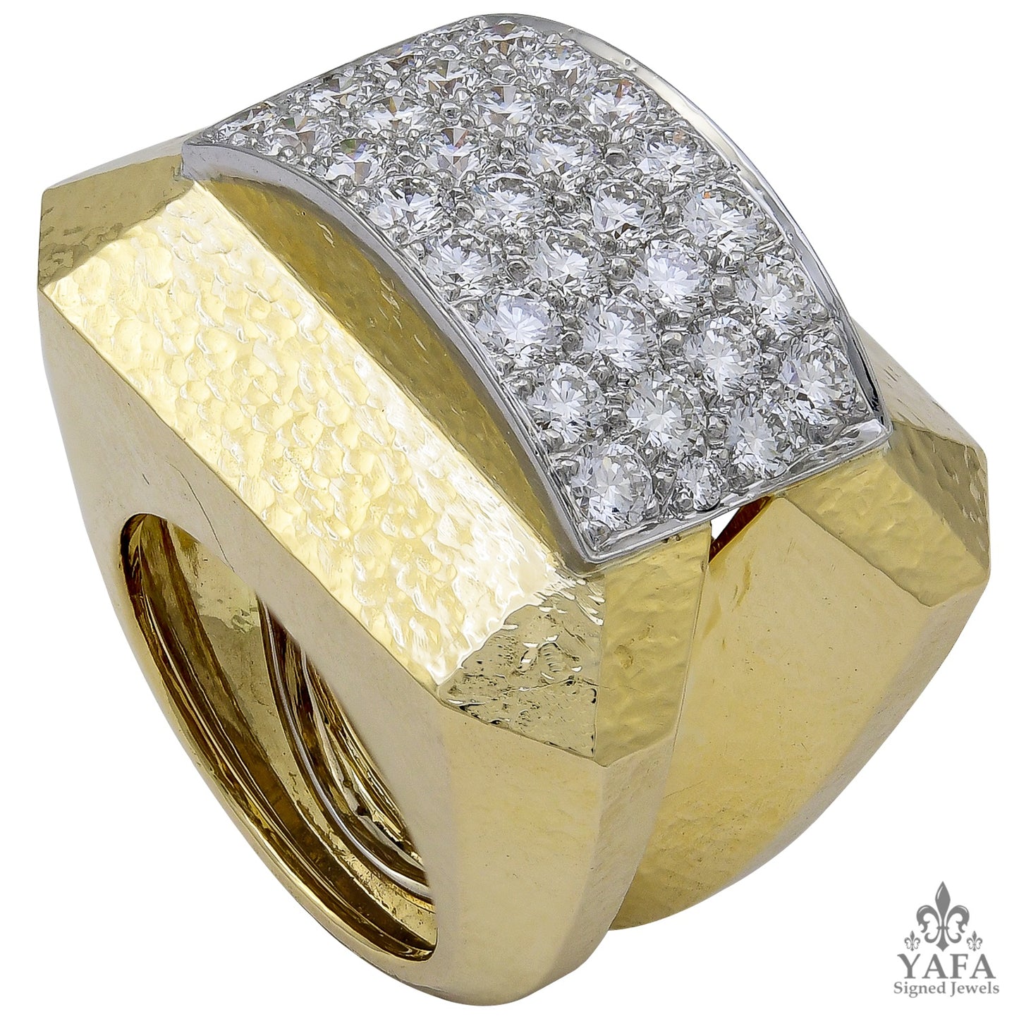 DAVID WEBB Hammered Diamond Ring