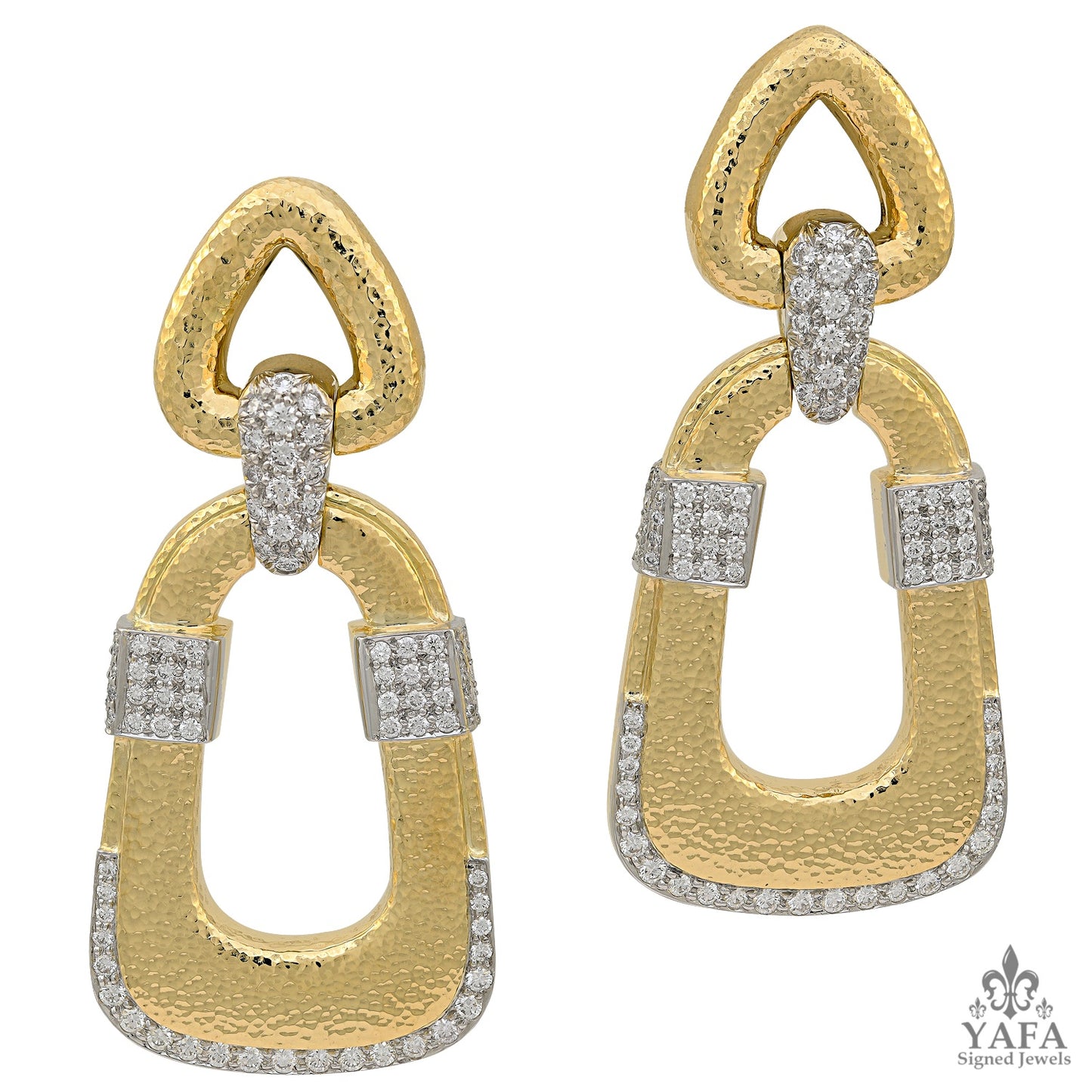 DAVID WEBB Diamond Hammered Gold Plaza Earrings