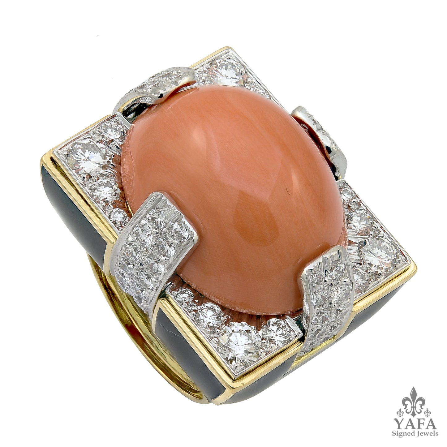 DAVID WEBB Cabochon Coral, Diamond Ring