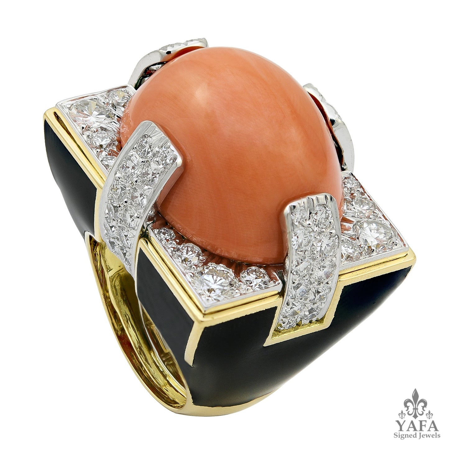 DAVID WEBB Cabochon Coral, Diamond Ring