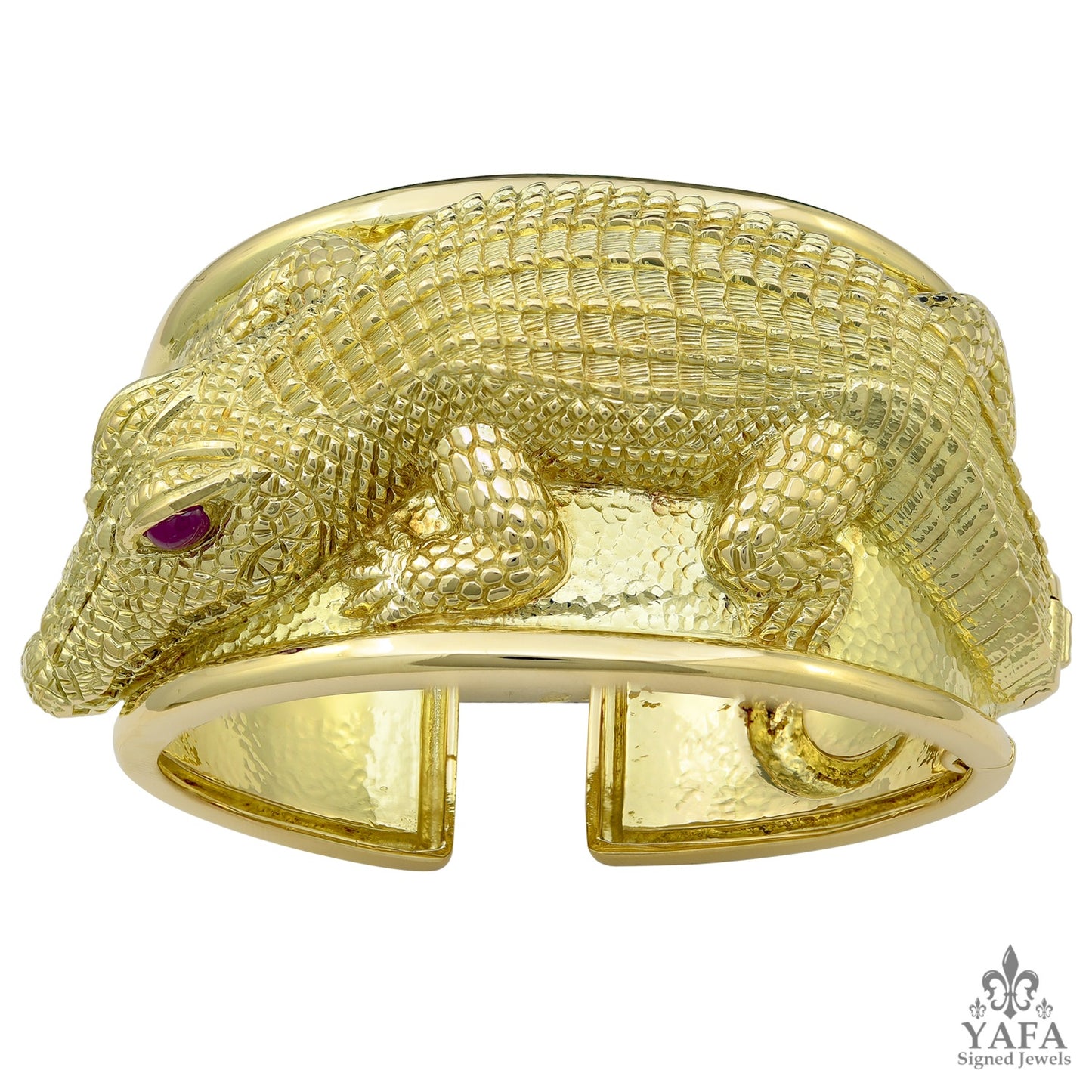 DAVID WEBB Cabochon Ruby Repousse Alligator Bracelet