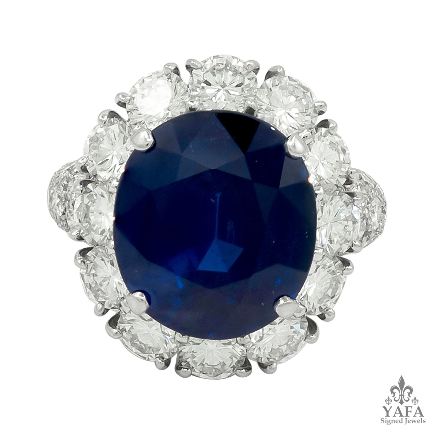 VAN CLEEF & ARPELS Oval-Shaped Sapphire, Diamond Ring