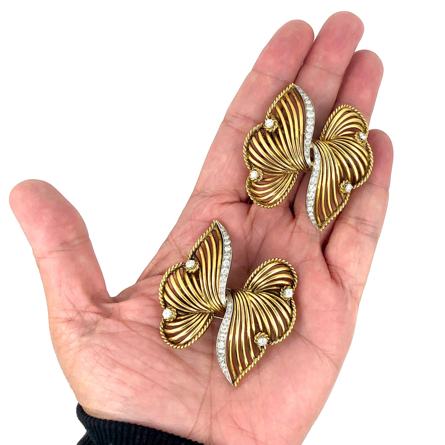 CARTIER Diamond Two Swirl Brooch