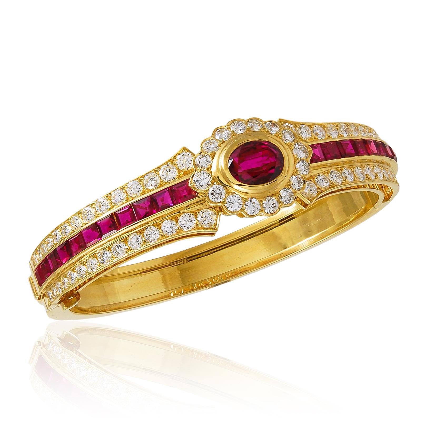 VAN CLEEF & ARPELS 18K Yellow Gold Ruby and Diamond Bangle Bracelet