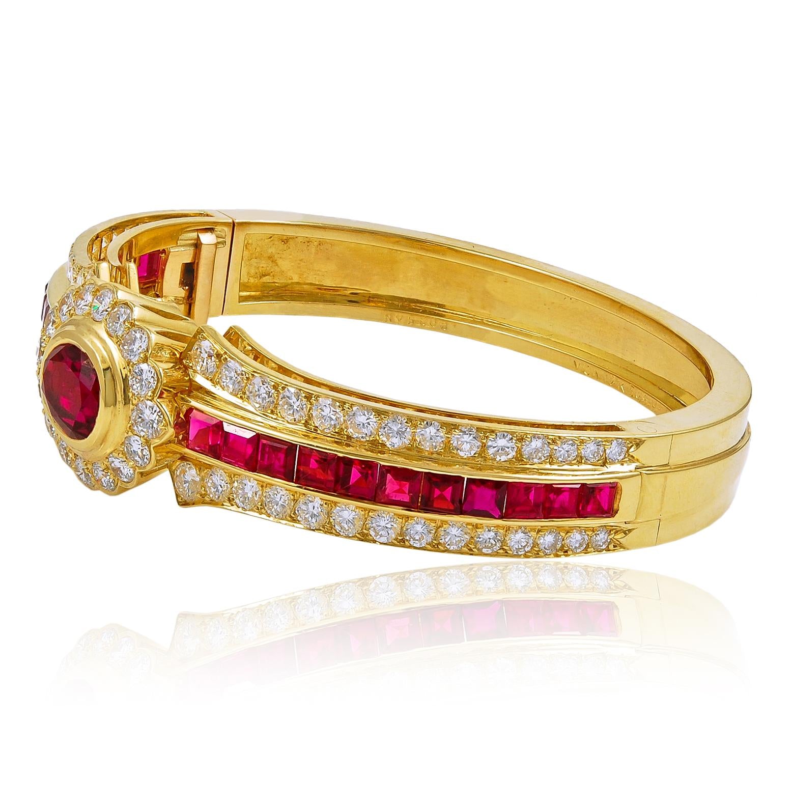 VAN CLEEF & ARPELS 18K Yellow Gold Ruby and Diamond Bangle Bracelet