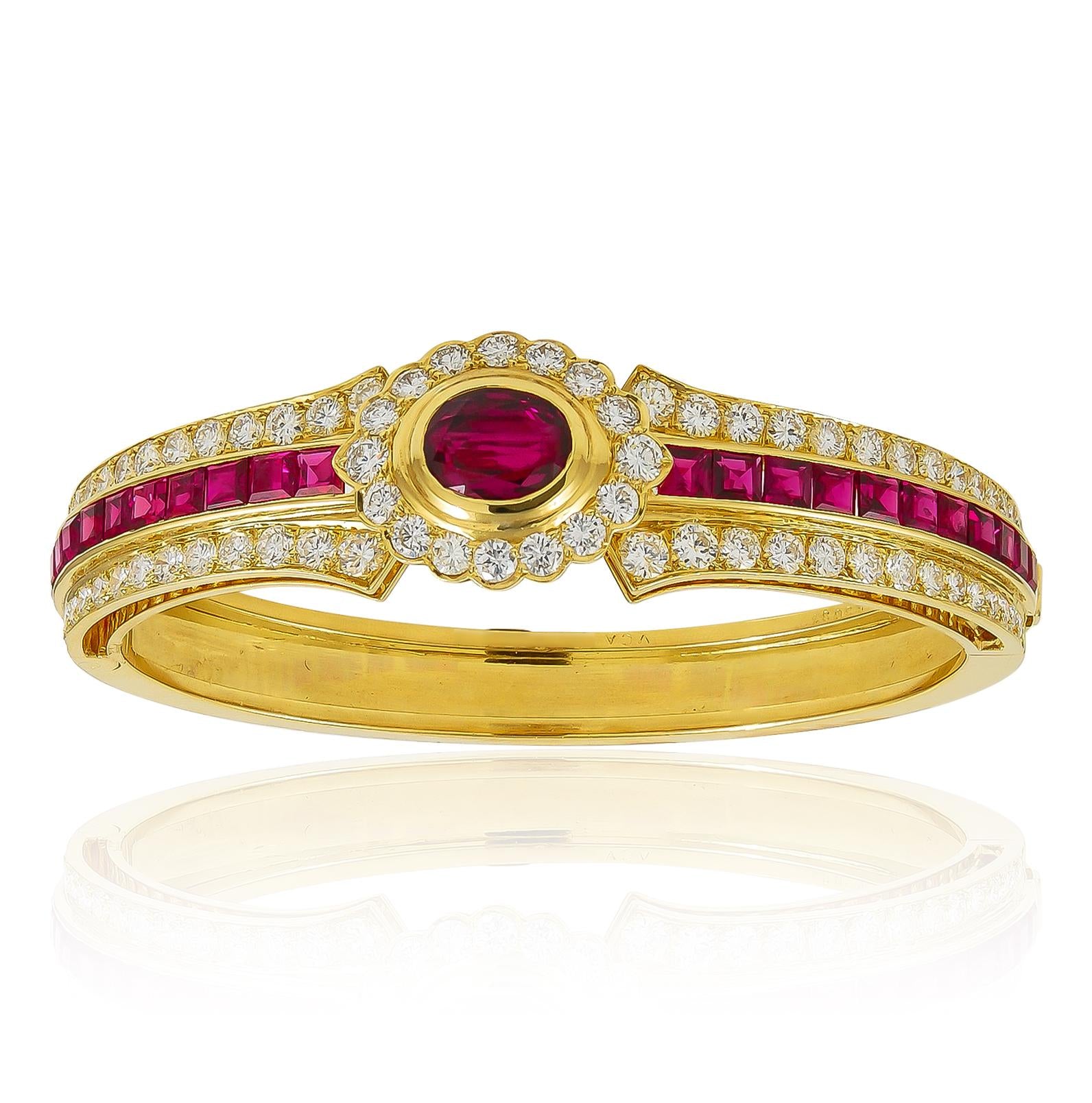 VAN CLEEF & ARPELS 18K Yellow Gold Ruby and Diamond Bangle Bracelet