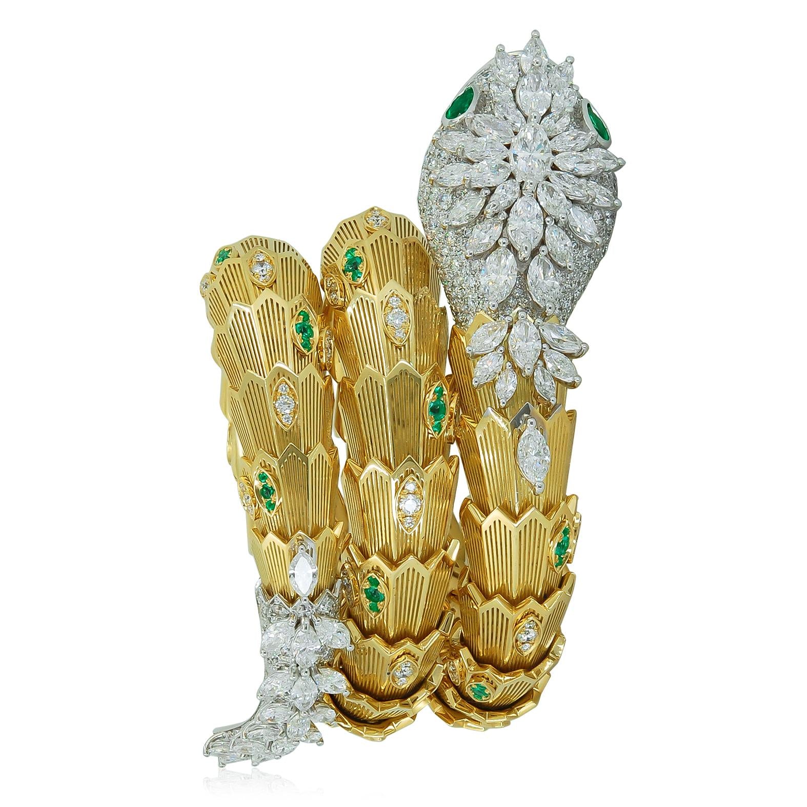 BULGARI 18K Gold Diamond and Emerald Serpenti Bracelet