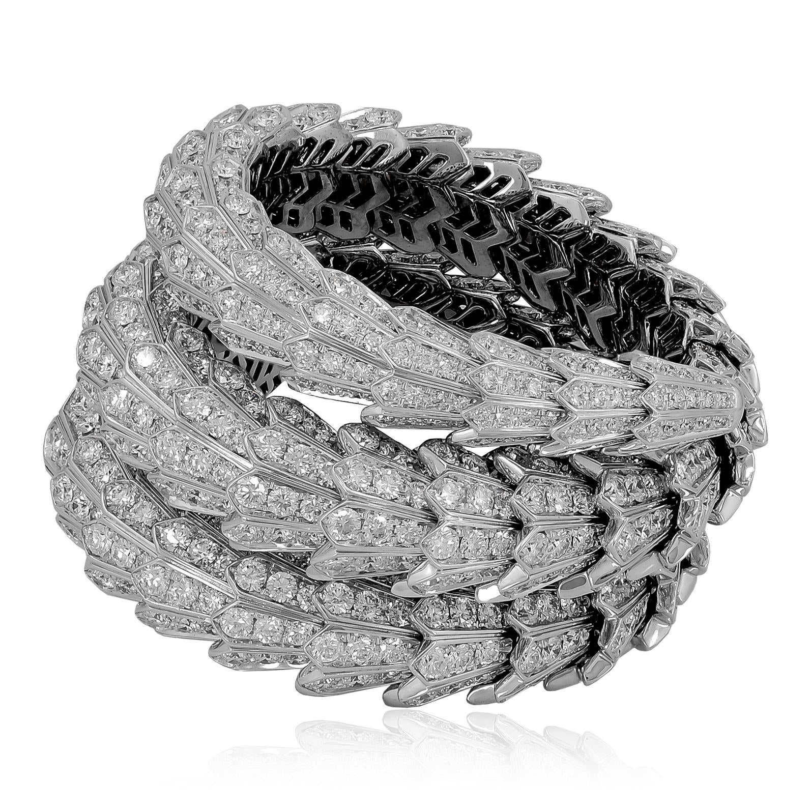 BULGARI 18K WHITE GOLD DIAMOND SERPENTI BRACELET