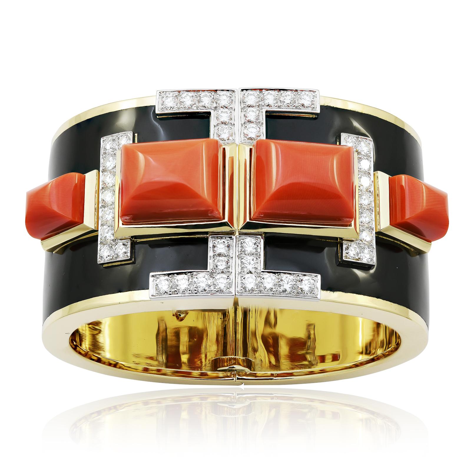 DAVID WEBB Black Enamel, Diamond and Sugarloaf Coral Bangle