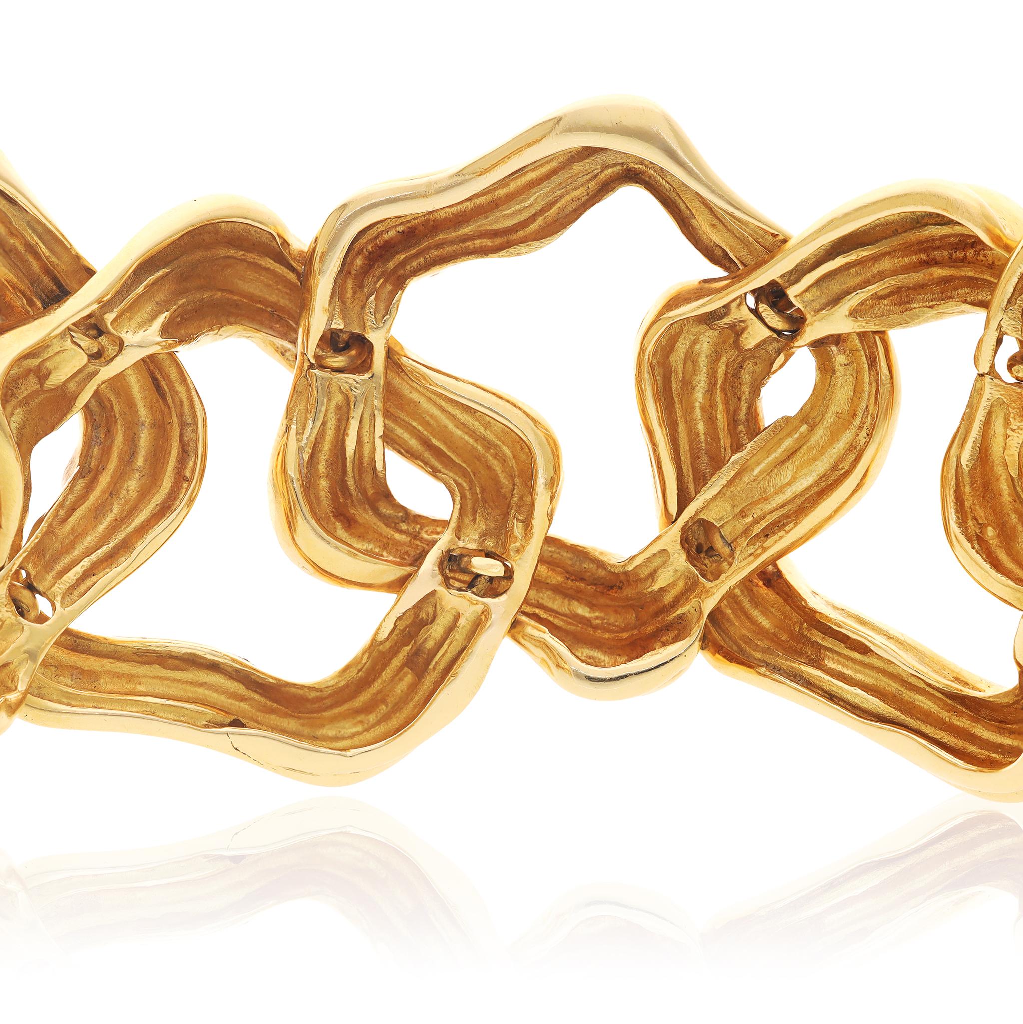 TIFFANY 18K Yellow Gold Wide Link Bracelet
