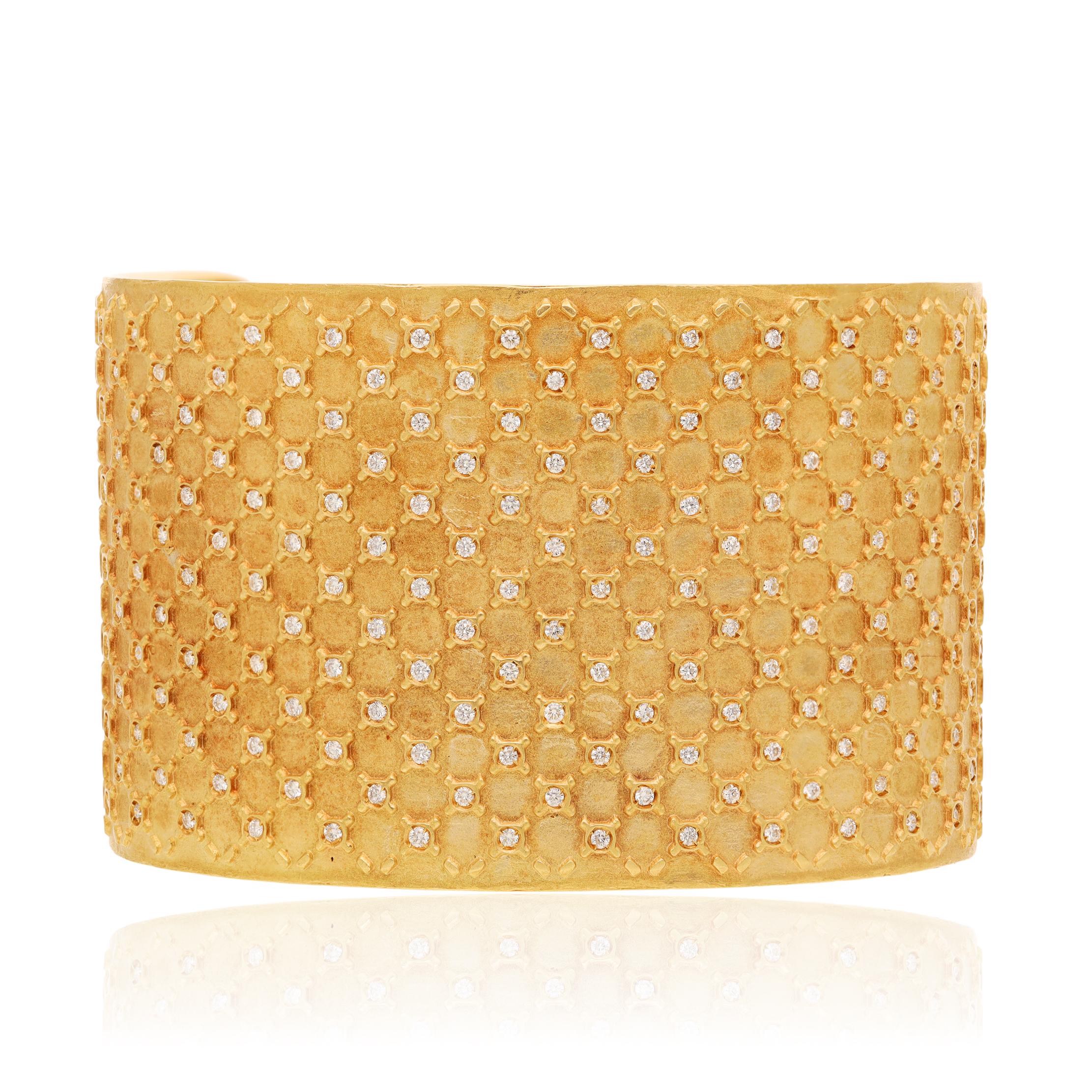 ESCADA 18K Yellow Gold and Diamond Cuff Bracelet
