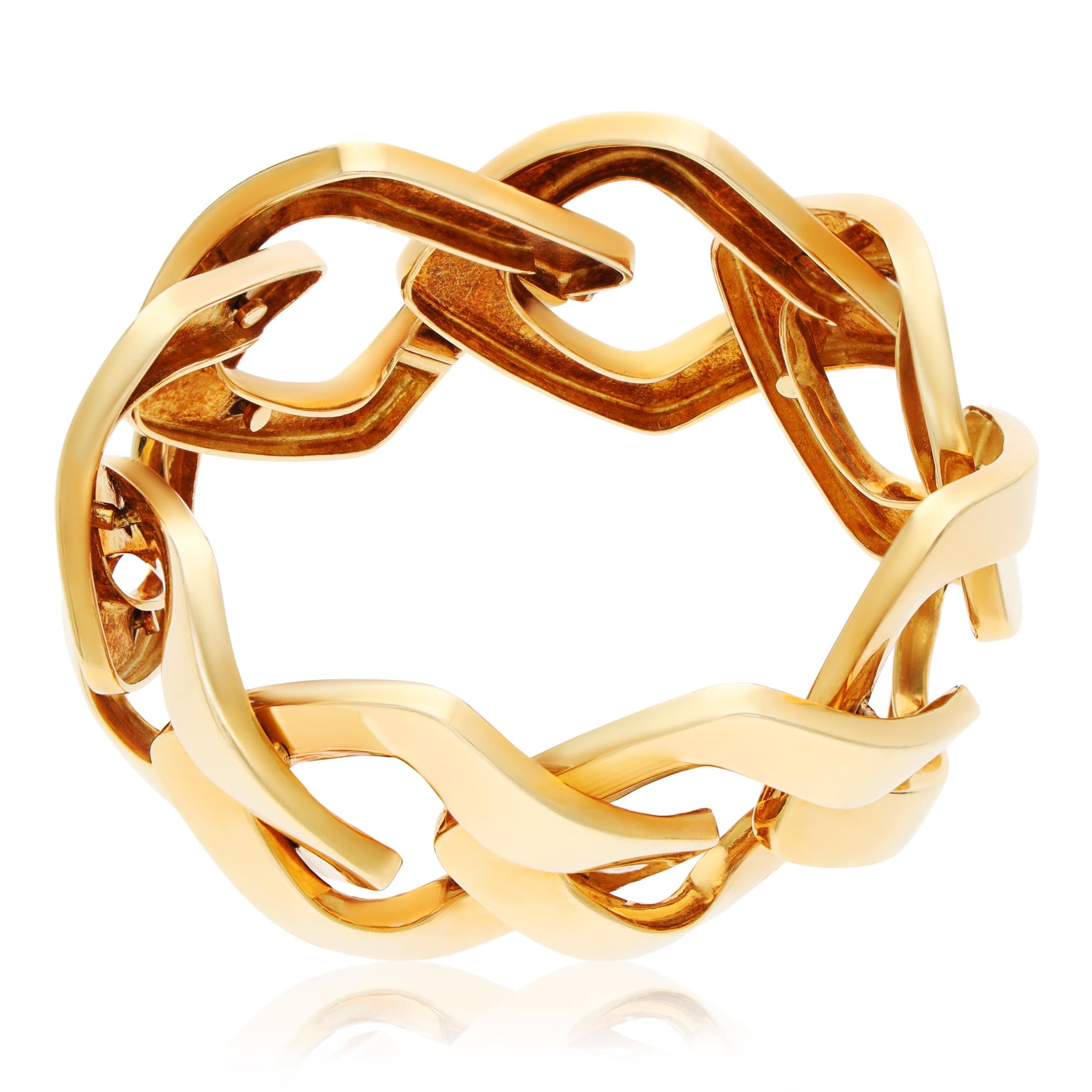 VAN CLEEF & ARPELS 18K Yellow Gold Open Rhombus Shaped Link Bracelet