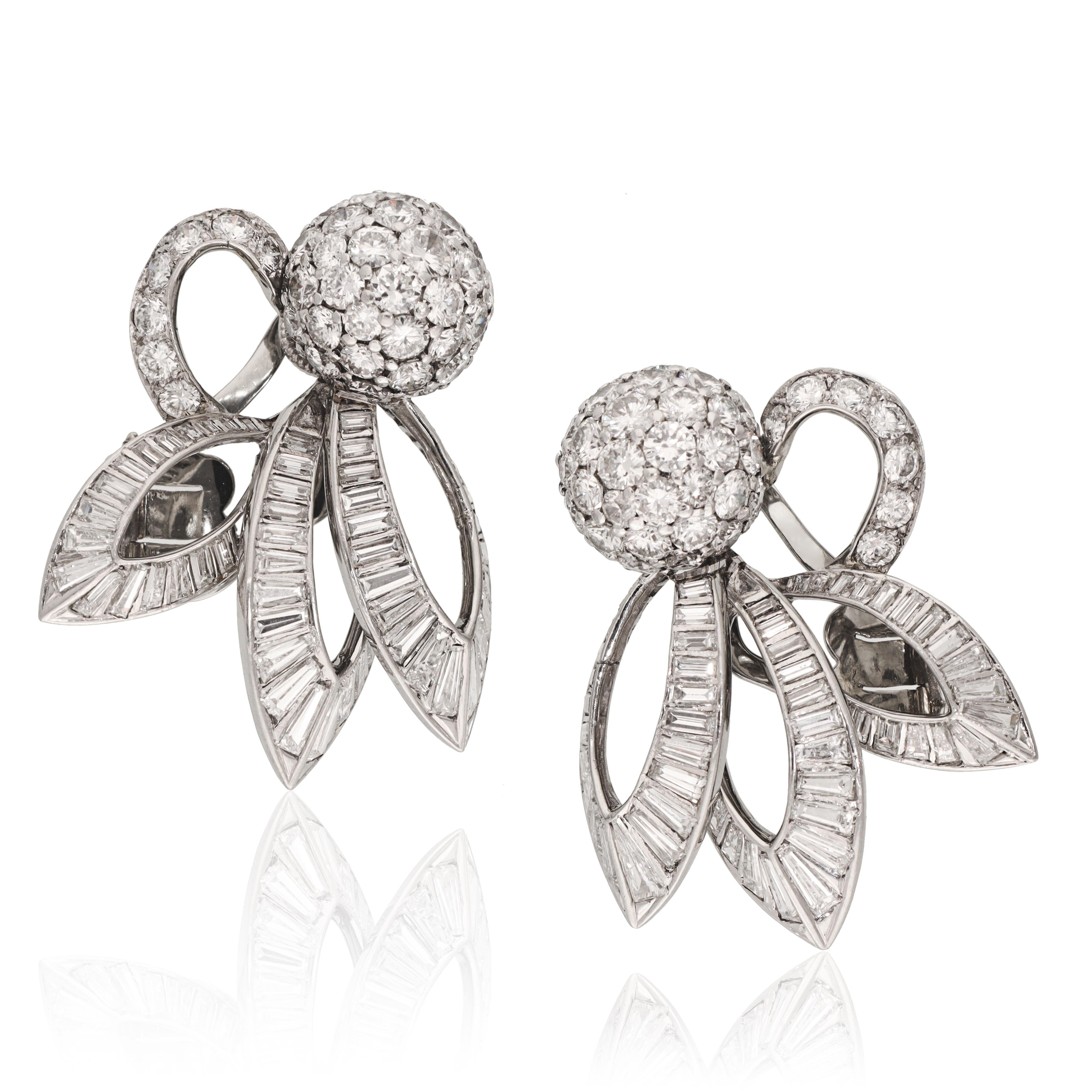 CARTIER Stylized Floral Earclips