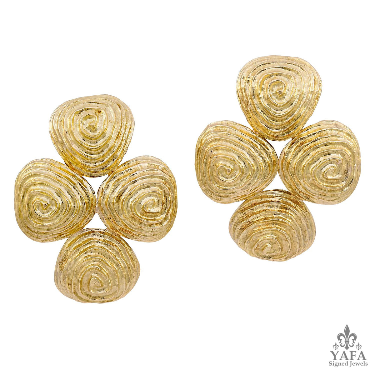 DAVID WEBB Textured 18K Yellow Gold “Zen” Ear Clips