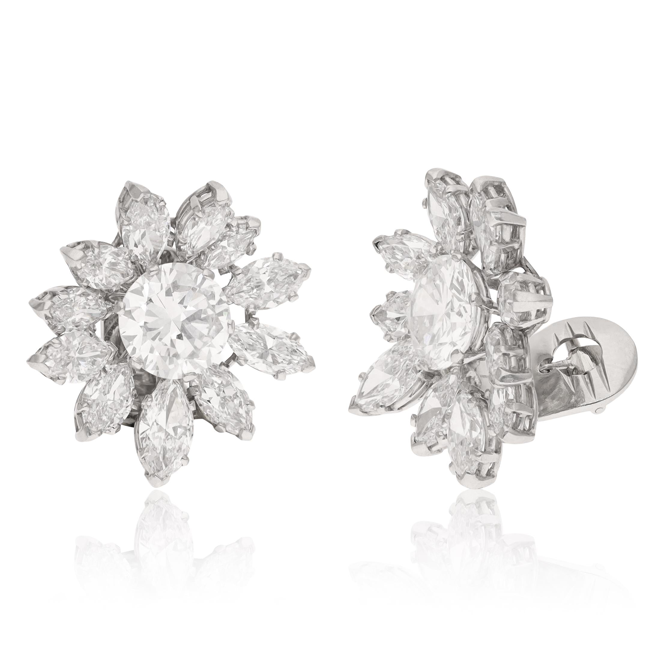 VAN CLEEF & ARPELS Diamond Flower Ear Clips