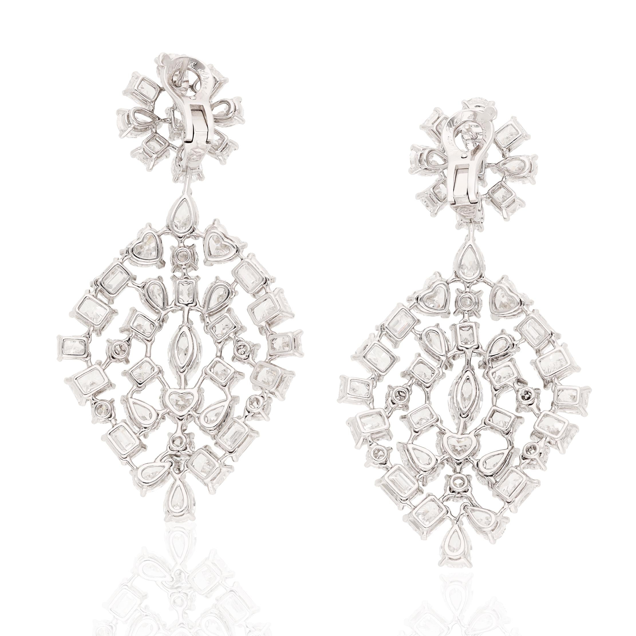 VAN CLEEF & ARPELS Platinum Diamond “Majestueux” Ear Clips