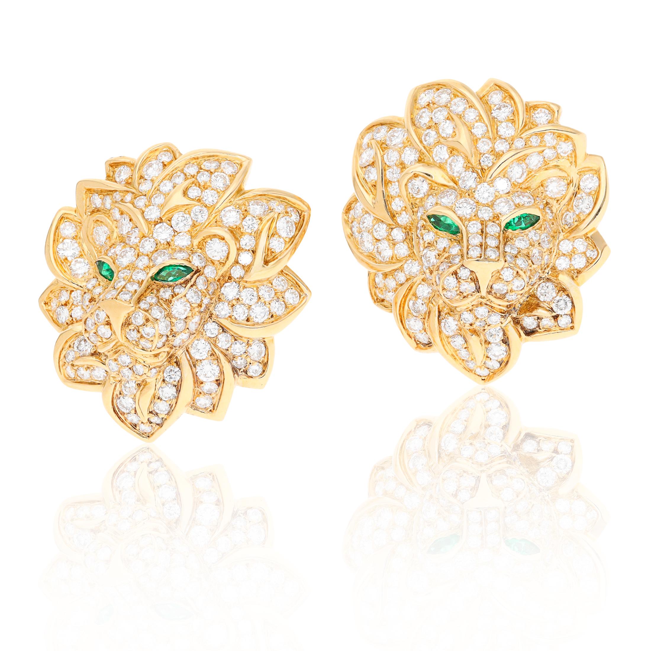 VAN CLEEF & ARPELS 18K Yellow Gold Diamond and Emerald Lion Ear Clips