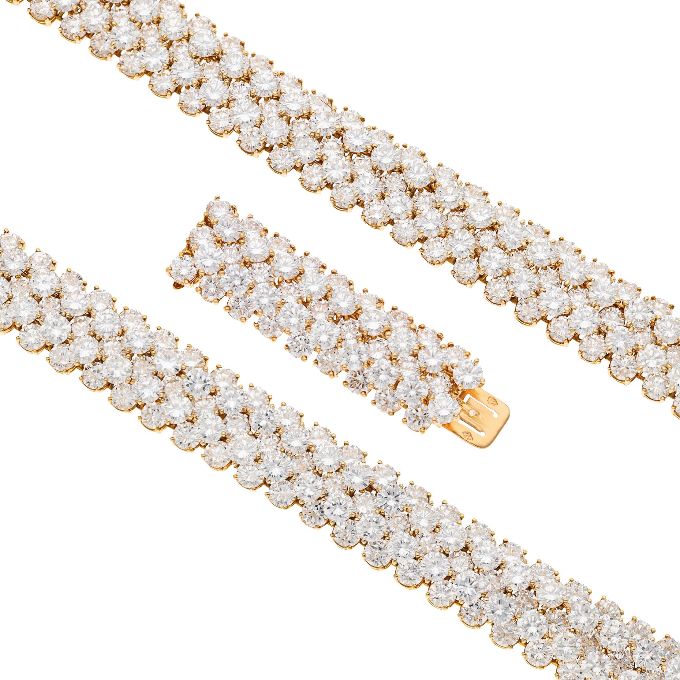 VAN CLEEF & ARPELS "À CHEVAL" Diamond Necklace / Two Bracelets