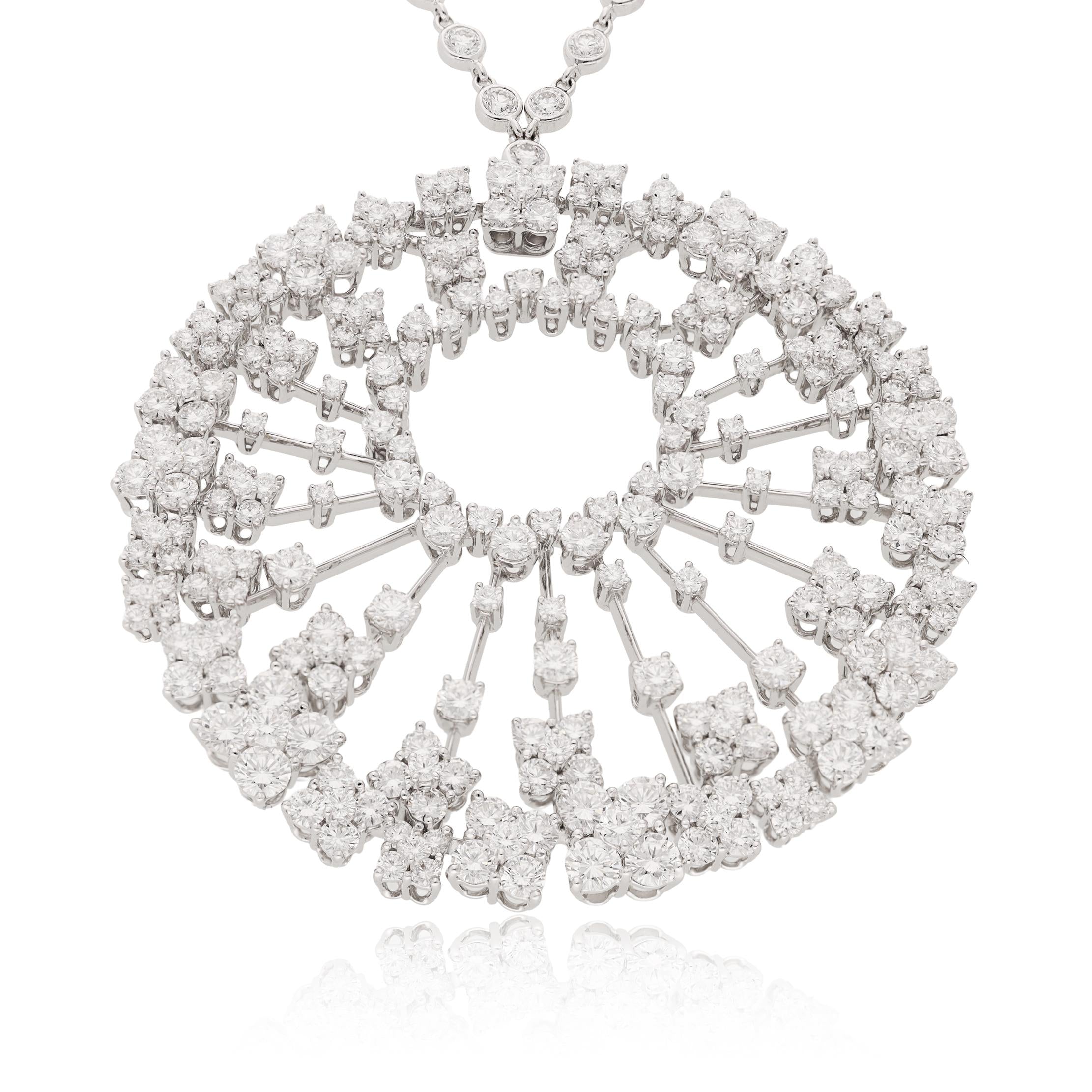 VAN CLEEF & ARPELS 18k White Gold Charleston Diamond Necklace