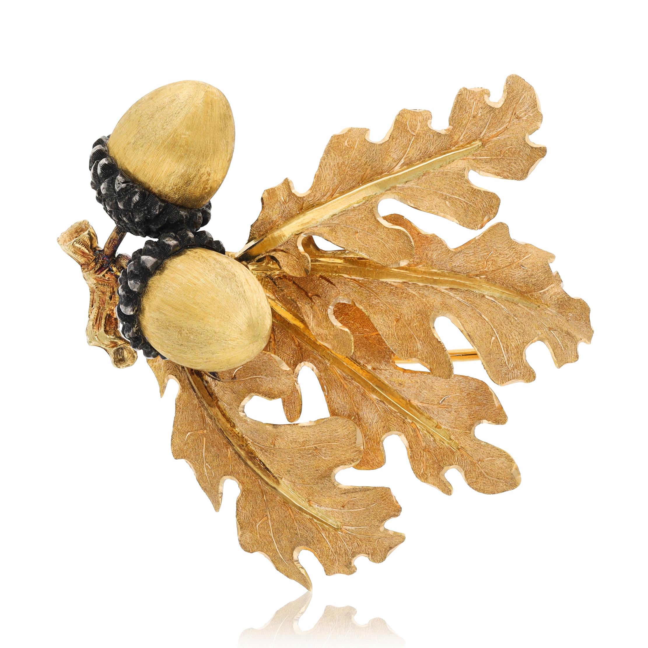 BUCCELLATI Oak Leaves and Acorn Brooch In 18K Yellow Gold