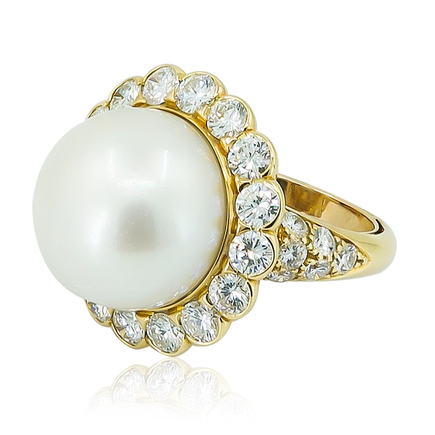 VAN CLEEF & ARPELS 18K Yellow Gold, Diamond and 16 MM South Sea Pearl Ring