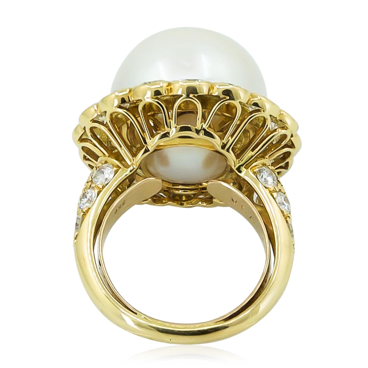 VAN CLEEF & ARPELS 18K Yellow Gold, Diamond and 16 MM South Sea Pearl Ring