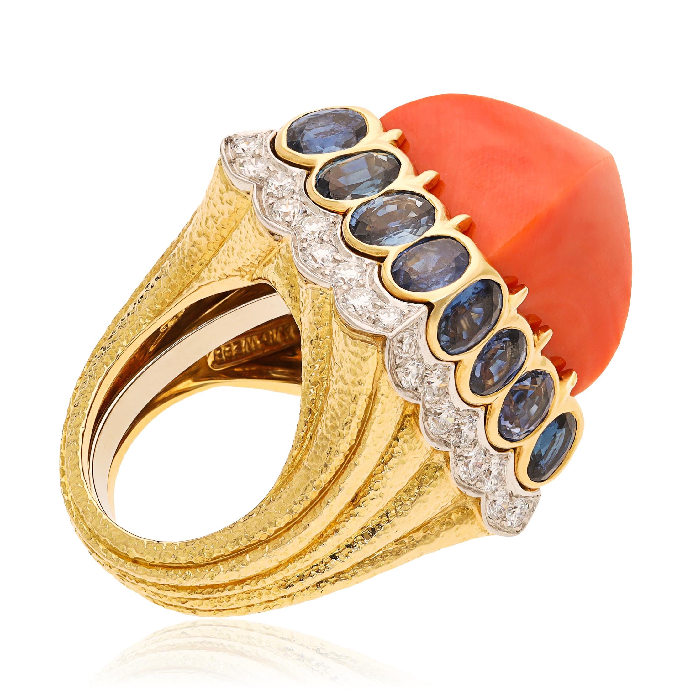 DAVID WEBB 18K Yellow Gold & Platinum Sugarloaf Coral, Sapphire and Diamond Ring