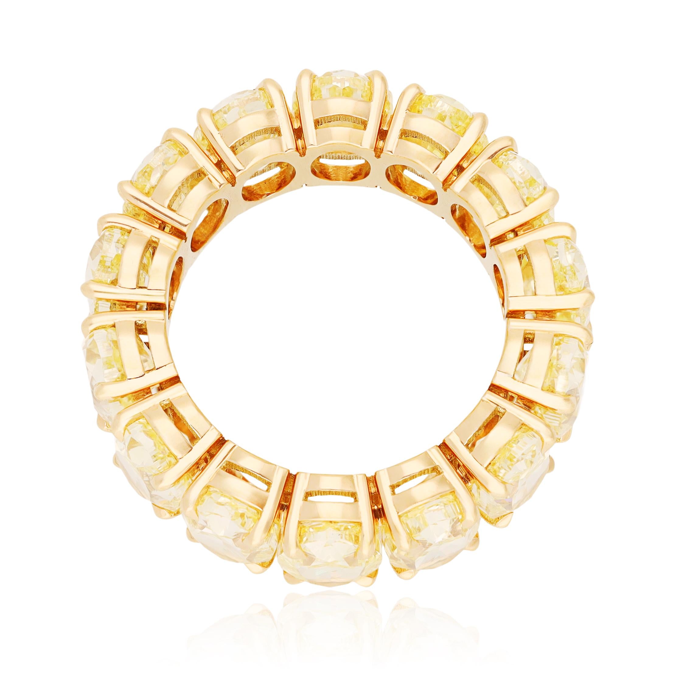 18K Yellow Gold Oval Shaped Fancy Yellow Diamond Wedding Ring