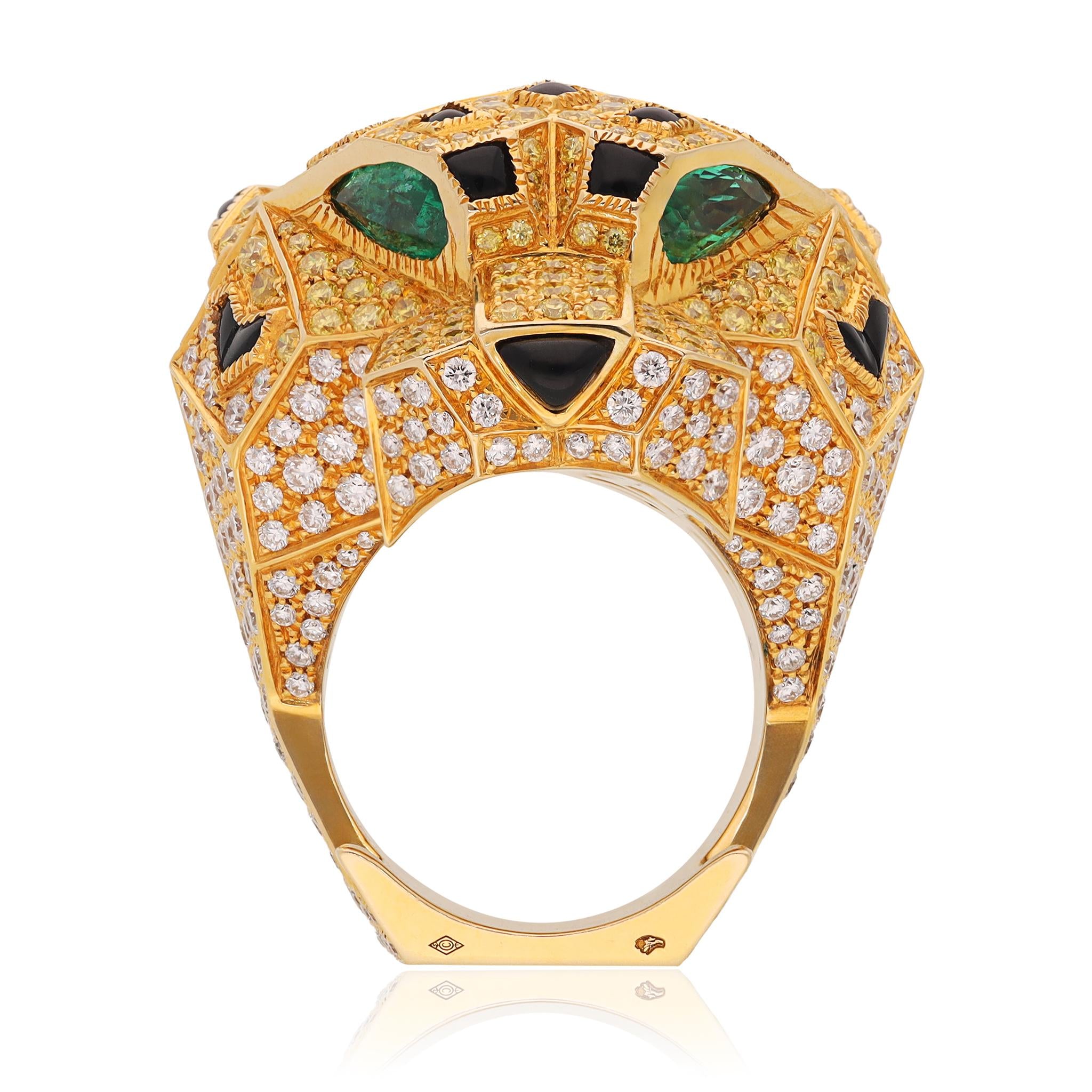 CARTIER Yellow and White Diamond, Emerald, and Onyx Panthère Head Ring